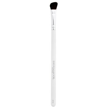 Cosmetic Brush With Natural Fibers To Apply The Corrector D73 - Kozmetický štetec s prírodnými vláknami na aplikáciu korektora